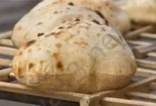 Dried Egyptian09oi8u7y6t5r4 bread1